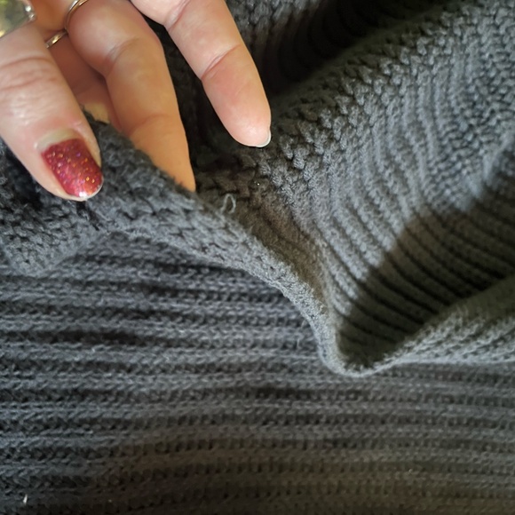 FREE PEOPLE SWIM TOO DEEP CARDIGAN BLACK MEDIUM - Picture 10 of 13